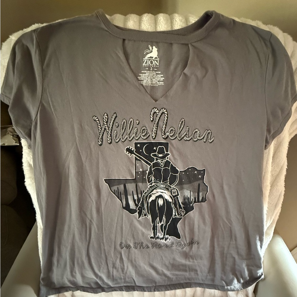 Zion Rootswear Gray Willie Nelson Graphic Tee